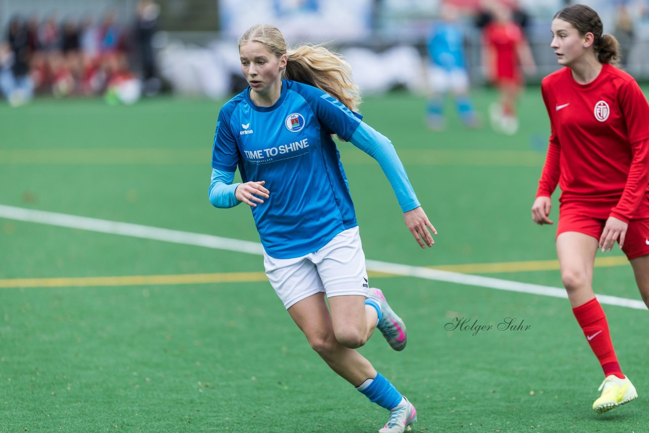 Bild 82 - wBJ VfL Pinneberg - Eimsbuettler TV2 : Ergebnis: 3:5